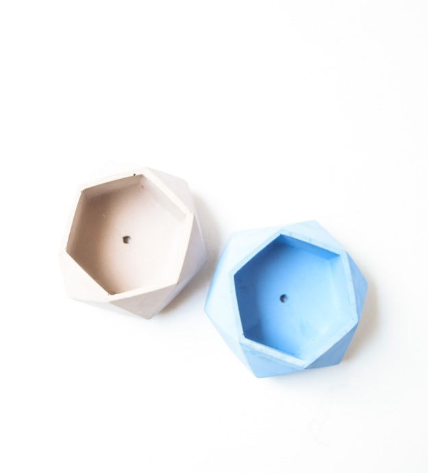 Geometric Planter - Planter with Drainage - Concrete Planter - Cement - Modern - Minimalist - Succulent Planter - Air Plant Holder