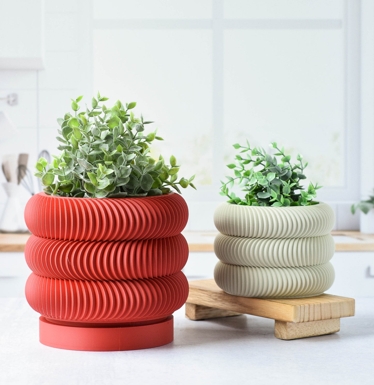 Modern Indoor Plant Pot with Drip Tray, 3d Printed Bubble Planter with Drainage