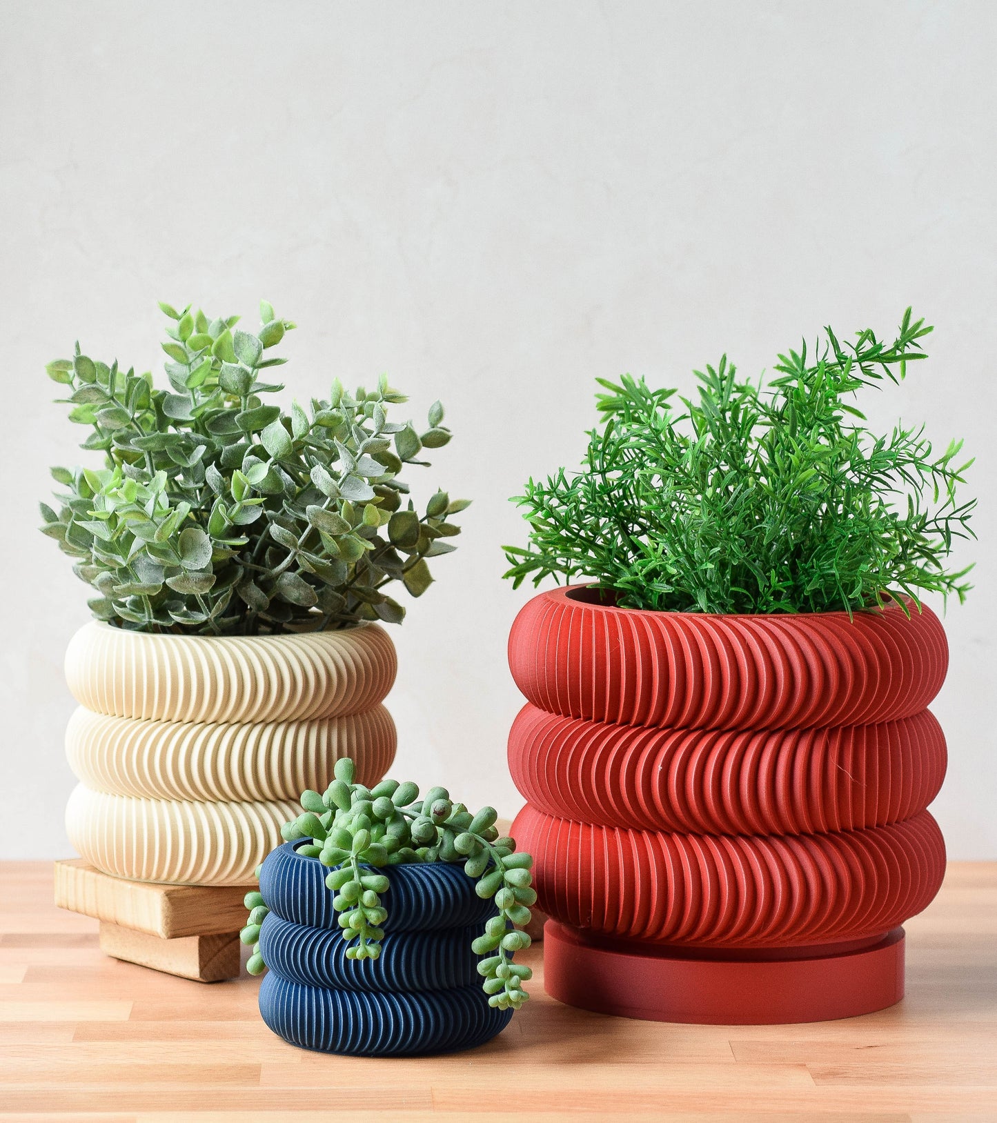 Modern Indoor Plant Pot with Drip Tray, 3d Printed Bubble Planter with Drainage