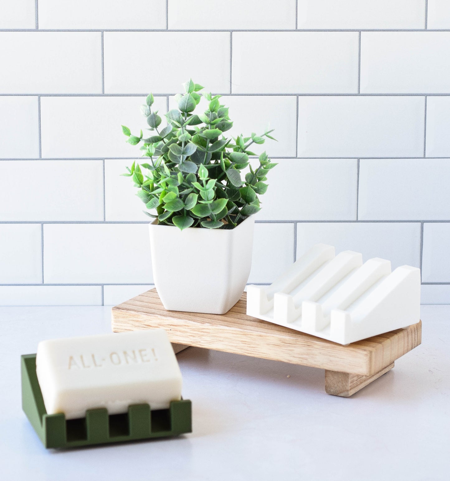 Modern Angled Draining Soap Dish, 3D Printed Eco-Friendly Bathroom Accessory