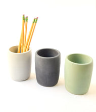 Load image into Gallery viewer, Concrete Pencil Cup for Home Office