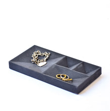 Load image into Gallery viewer, Concrete Decorative Jewelry Tray